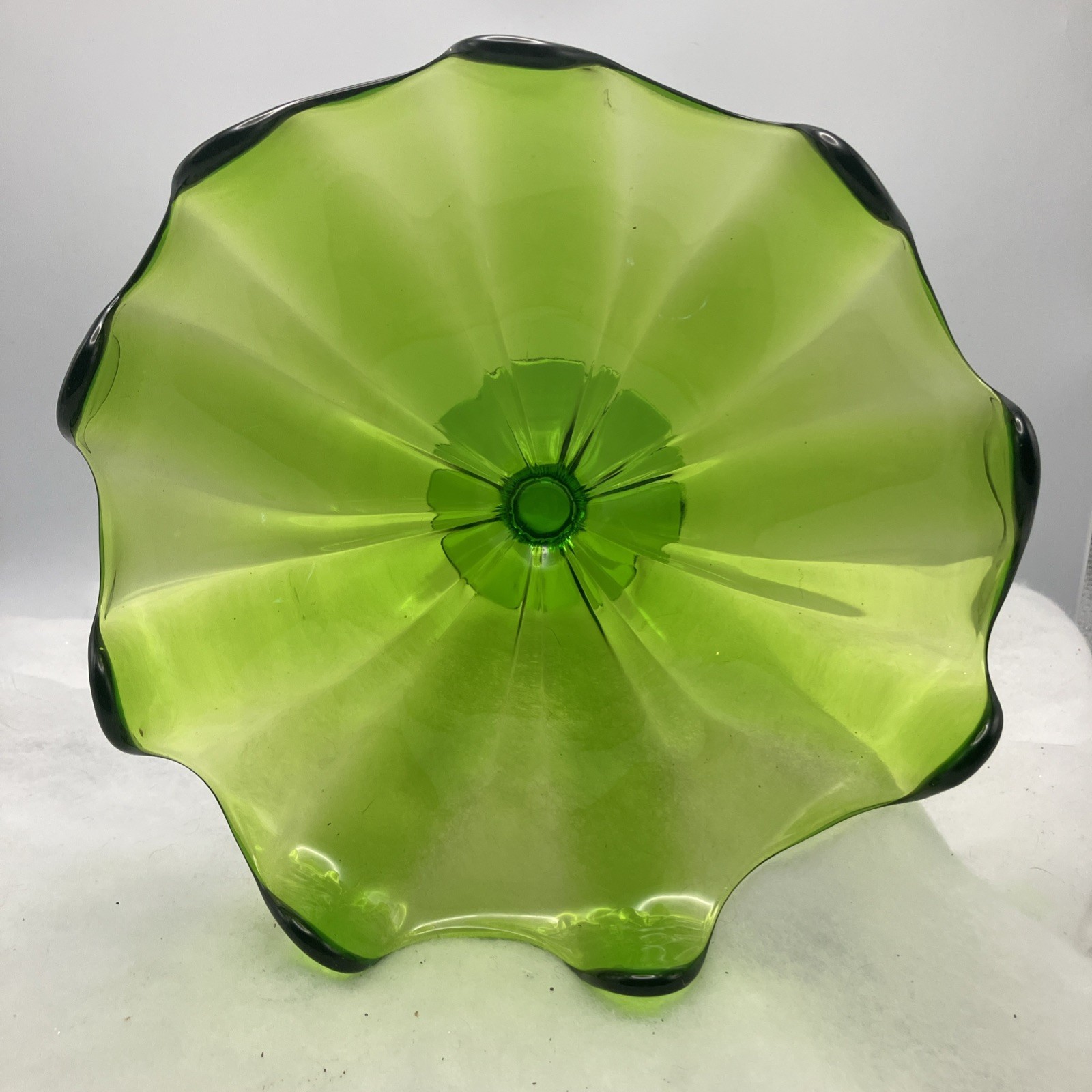 Viking Glass Epic Green 9 Petal Pedestal Bowl Compote 10” Vintage
