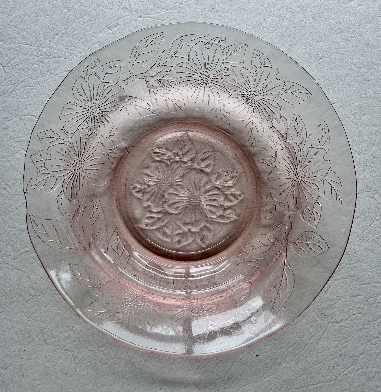 “Apple Blossom” Pink Dogwood Cereal Berry bowl 5 1/2″ Macbeth-Evans