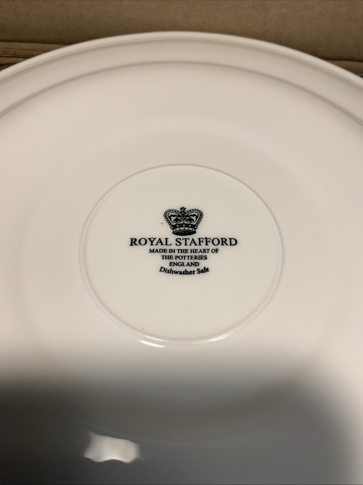 Royal Stafford Halloween The Witches Coven w/ Cat 11″ Set-4 Dinner Plates NEW