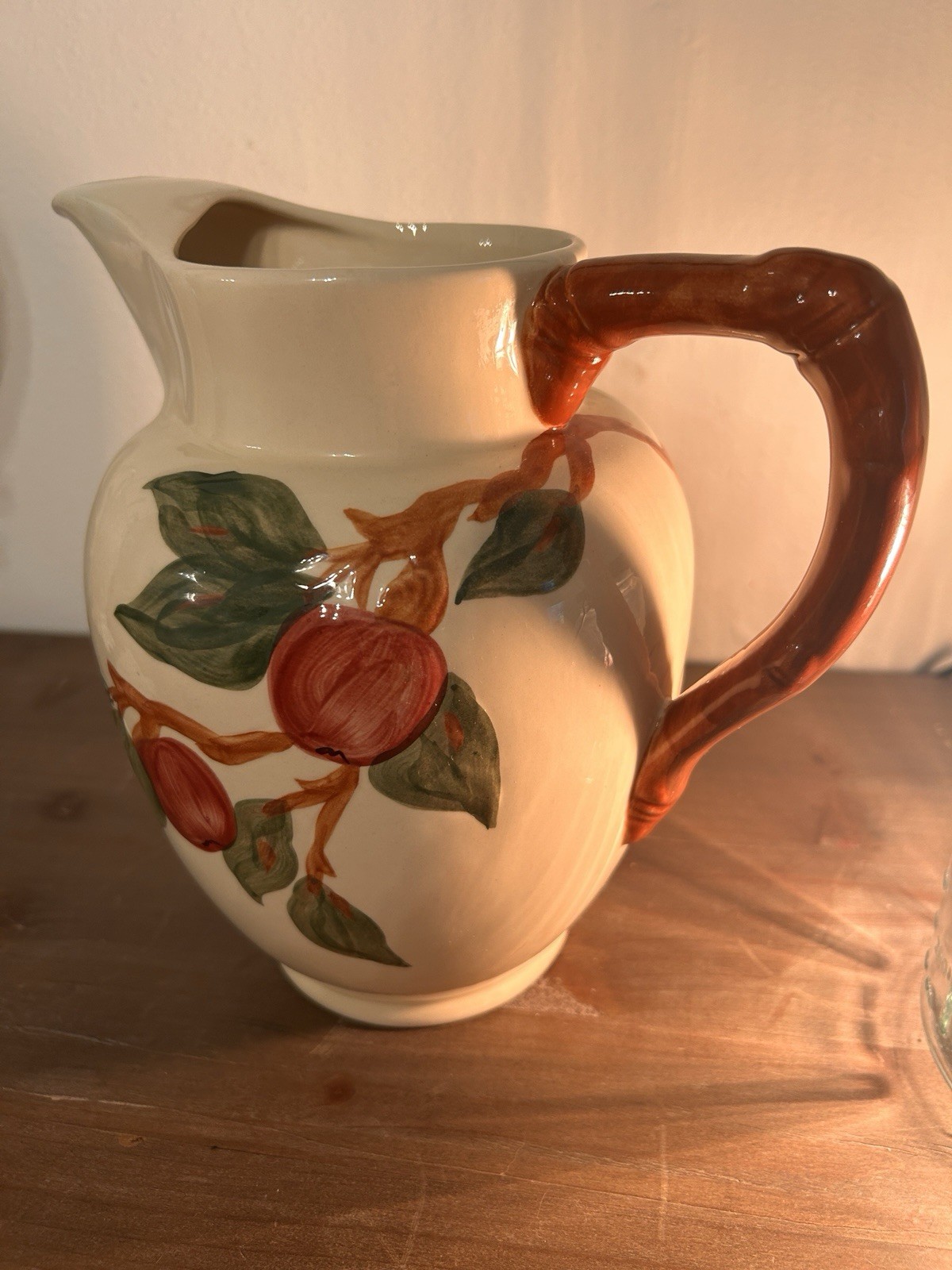 Franciscan Apple Earthenware Pitcher US Vintage Handled Water Milk Juice Pitcher