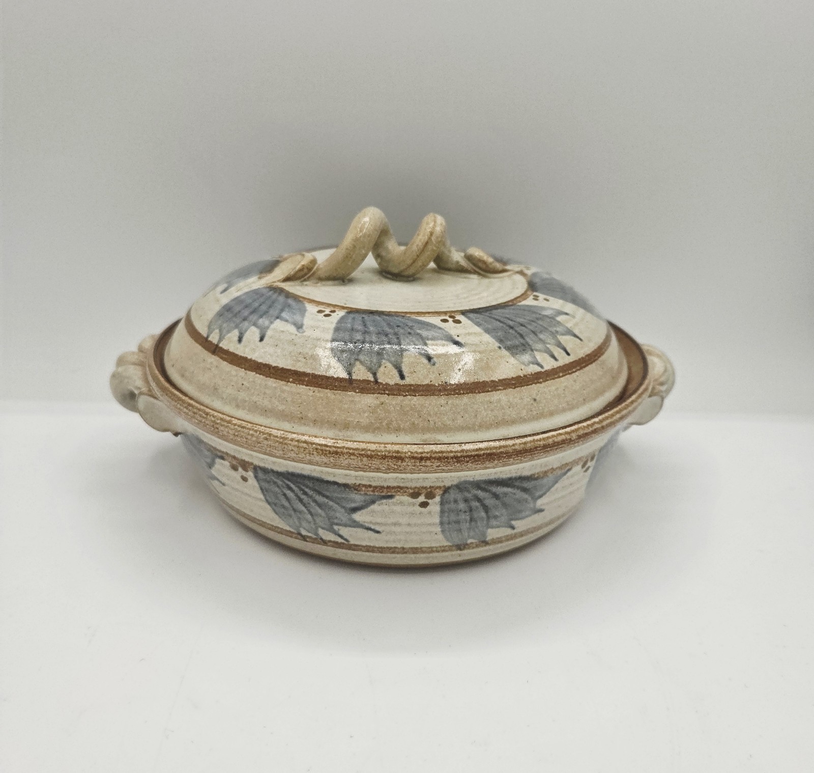 90s The Potter Daughter Charest Pottery 8 in Casserole Dish Lid Spiral Handles