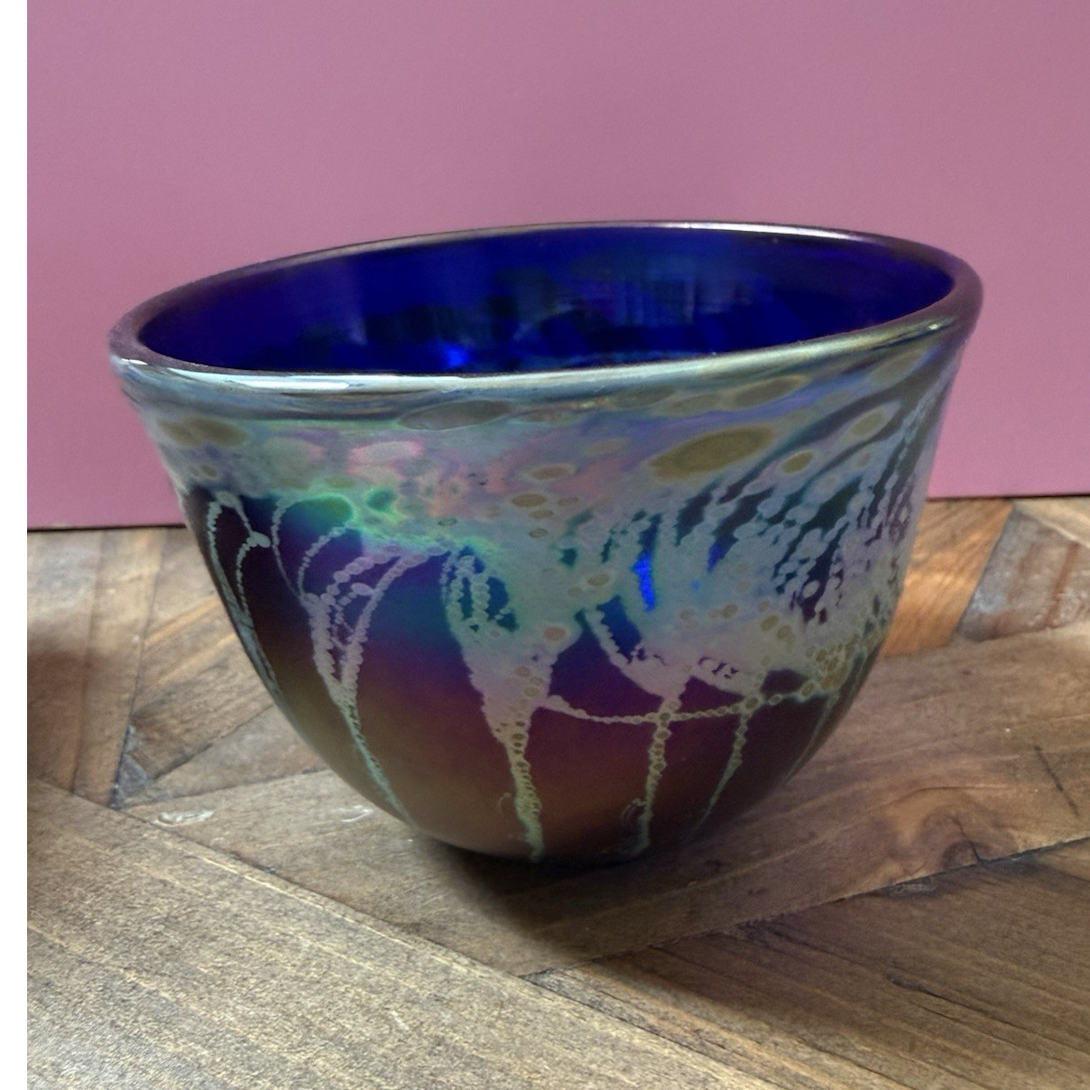 Coleman 1994 Signed Hand Blown Iridescent Blue Art Glass Bowl 5″ Round 3″ High