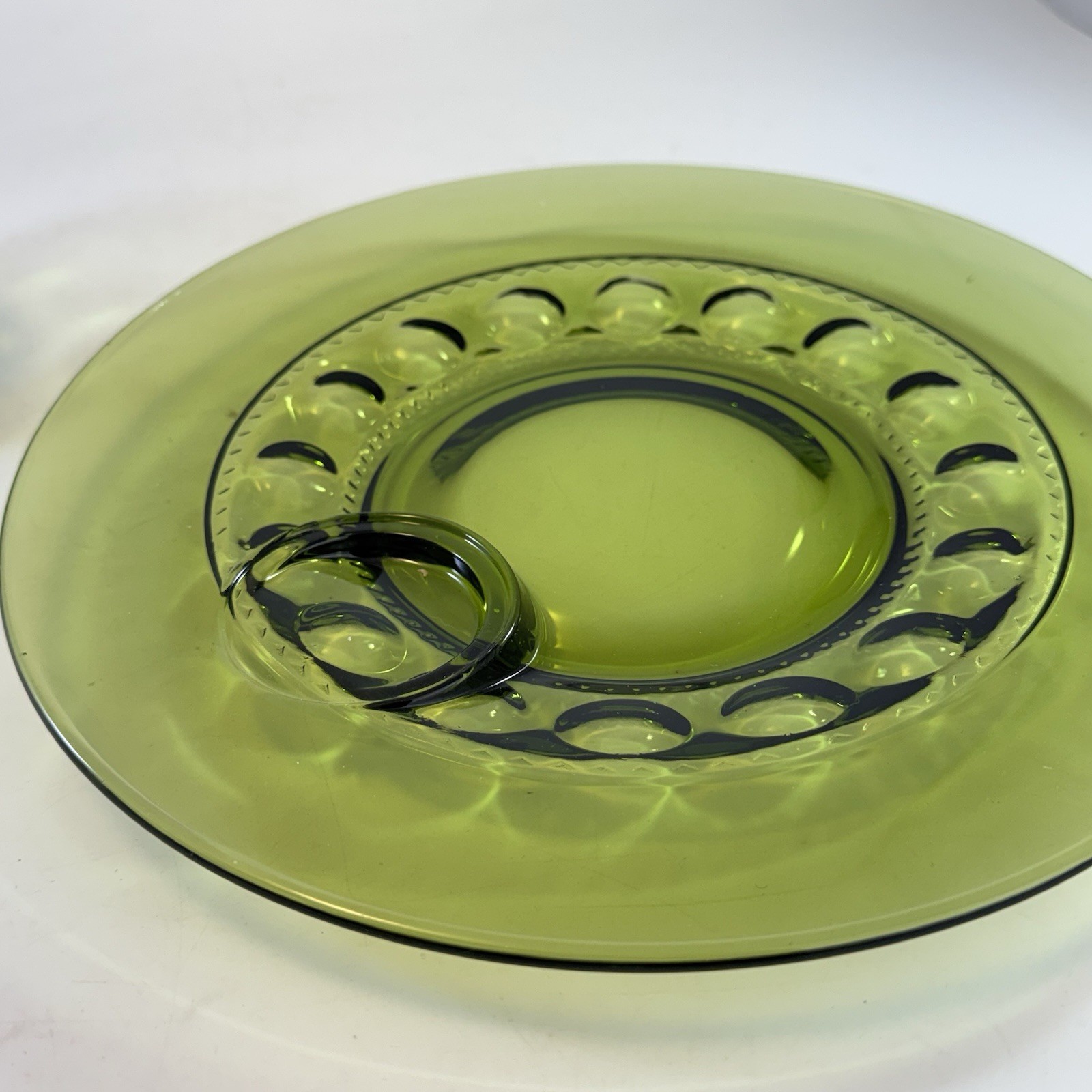 Vintage Indiana Glass Olive Green Thumbprint Cup & Saucer Set of 4 Kings Crown