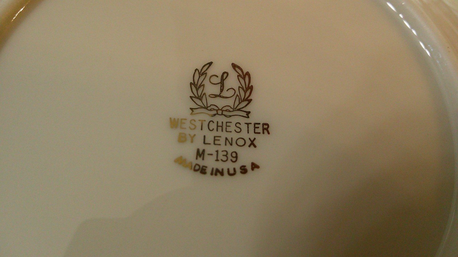 LENOX WESTCHESTER GOLD TRIM M-139 PLATES CUPS YOU PICK REPLACEMENTS