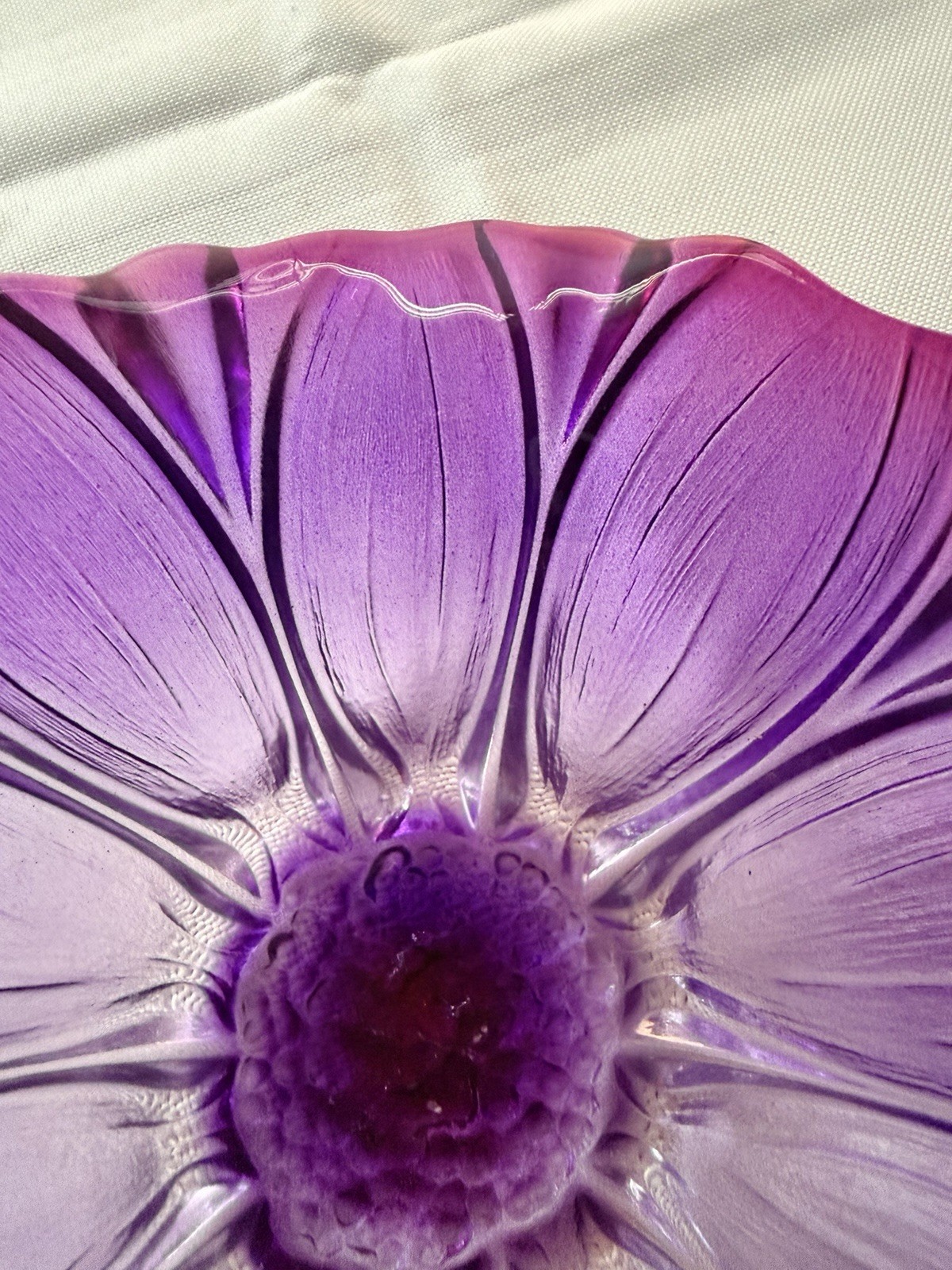 Vintage Walther Glas Sunflower Pansy Shape Amethyst Amberina 10.5” Divided Dish
