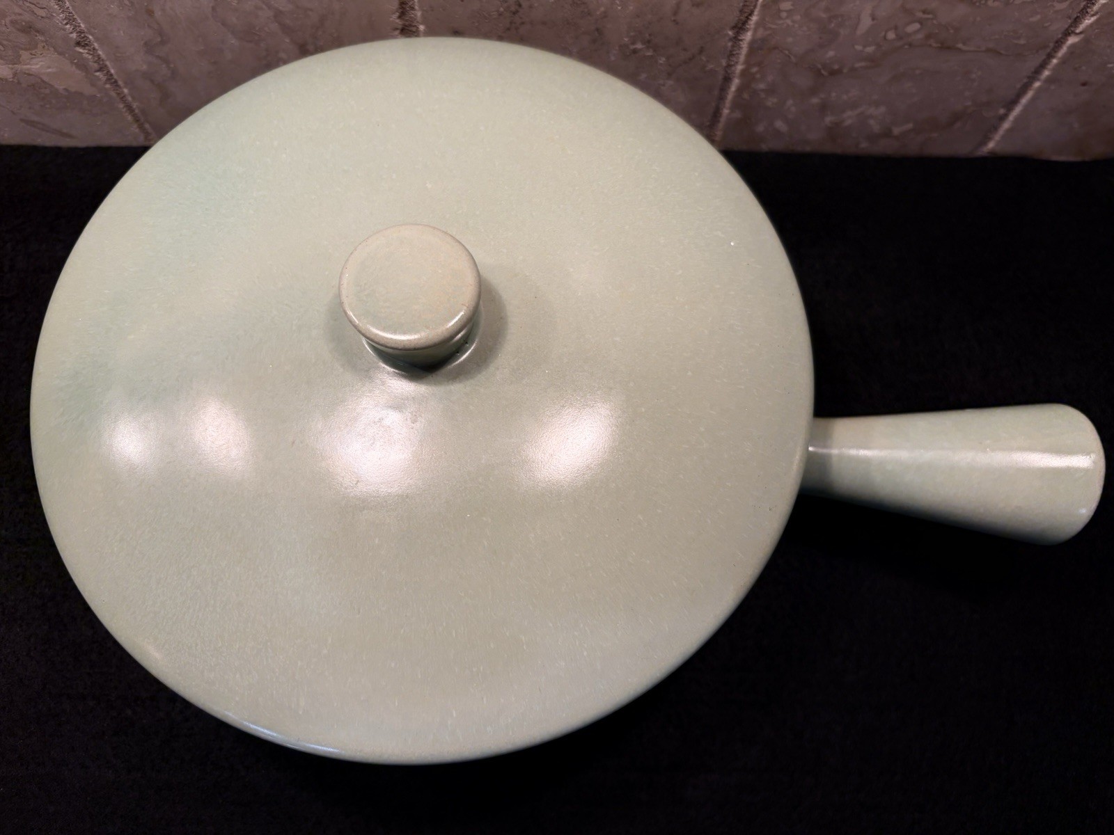 VTG La Solana Pottery Covered Casserole Dish Lid Sage Green 7” Solana Ware