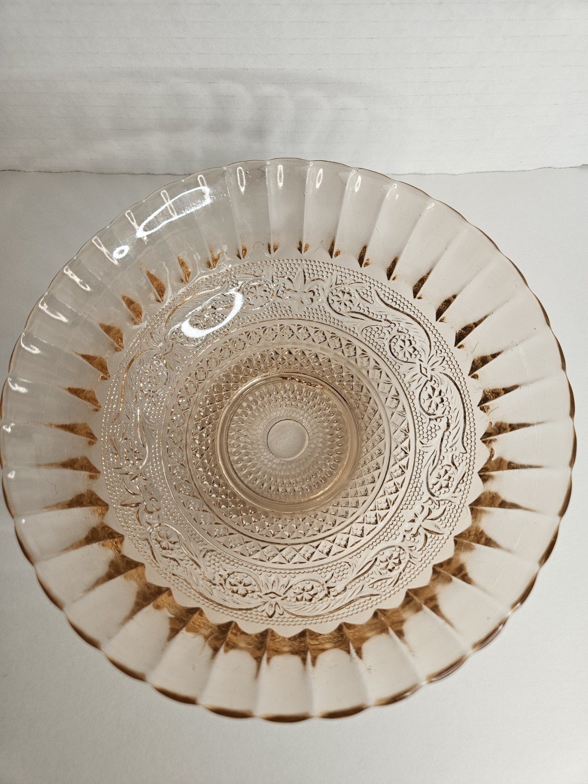 KIG Indonesia Pink Pressed Glass Serving Bowl “Fleur de Lis” pattern
