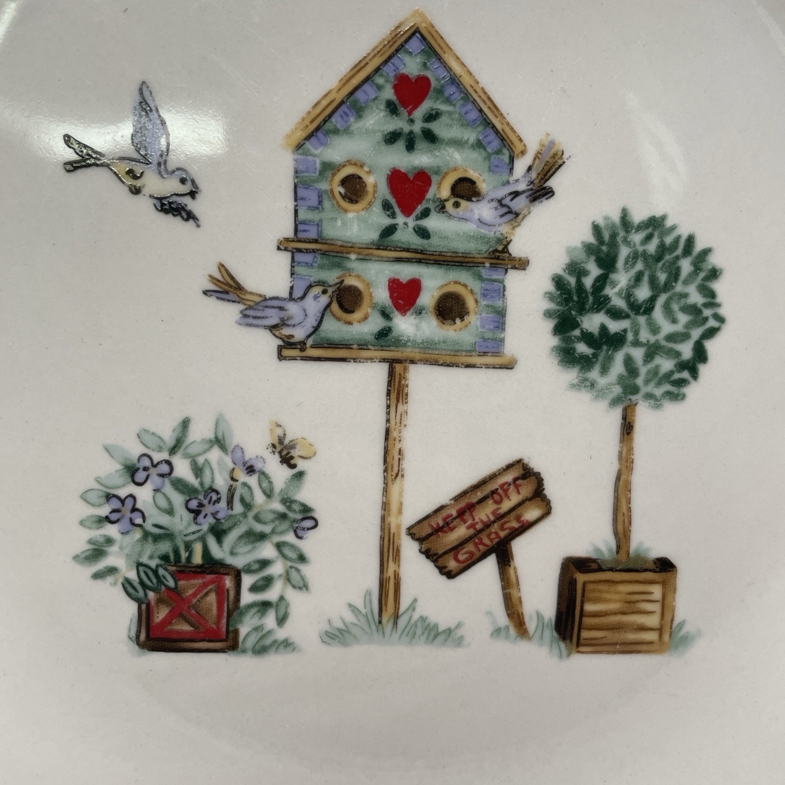 3 Dinner Plates Birdhouse Pattern Thomson Pottery 10 1/4″ Cottage Core Farmhouse