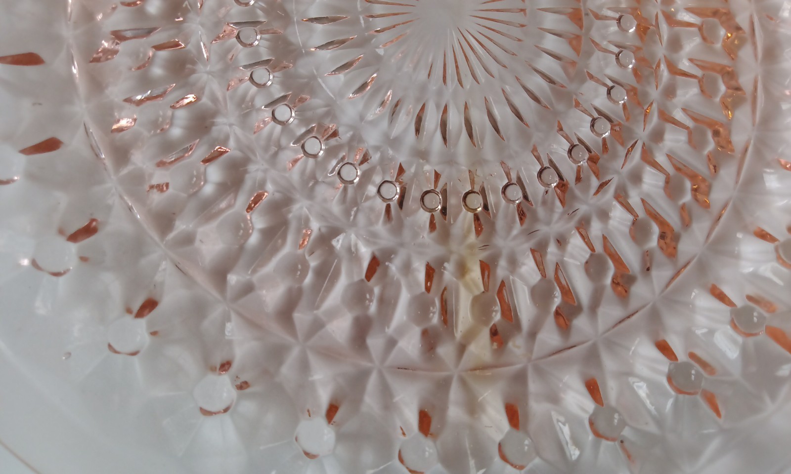 Jeannette Pink Depression Glass Holiday Buttons and Bows 19 Piece Set