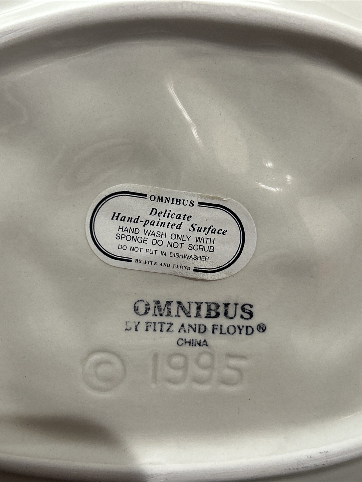 Vintage Fitz and Floyd 1995 Omnibus Bountiful Bunnies Small 8-1/2” Serving Plate