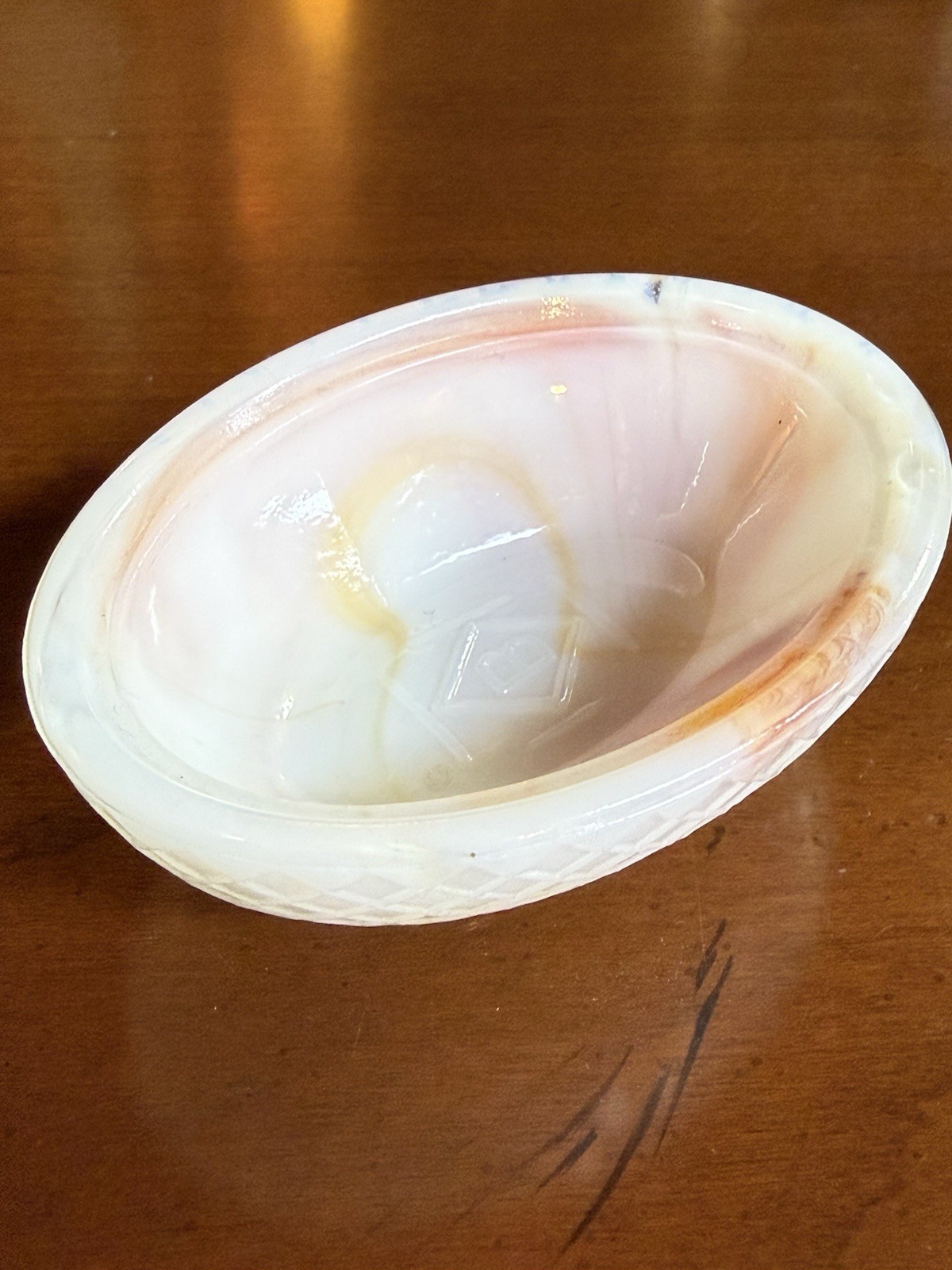 Boyd Glass Hen on Nest #182 Coral Mist 3″ Slag Chicken Salt Cellar UV Glows Vtg