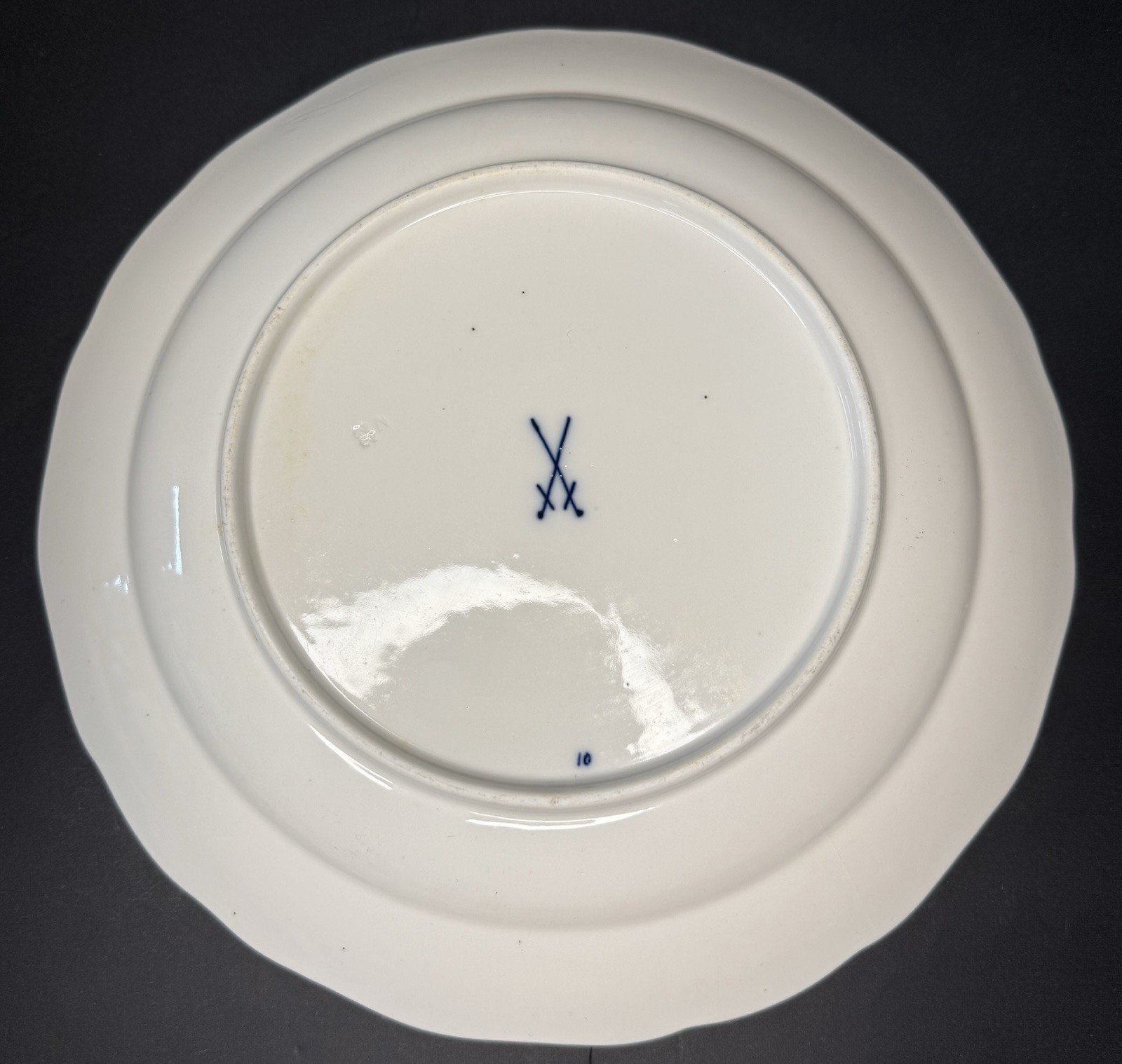 Antique Meissen Blue Onion Dinner Plates Set Blue White Rimmed Sword Backstamp