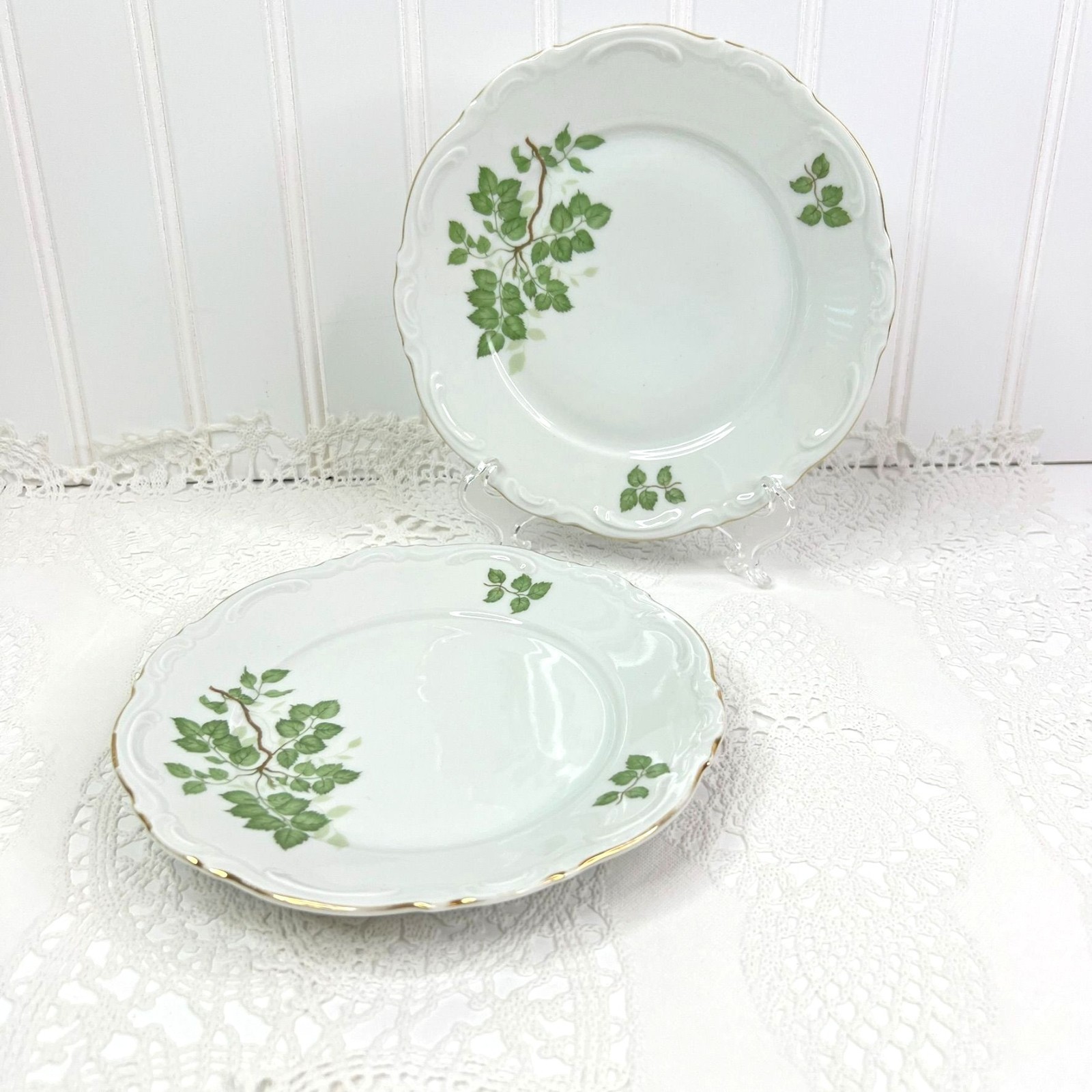 Vintage Mitterteich Bavaria Green Leaves 2 Dessert Plates Germany Gold Trim