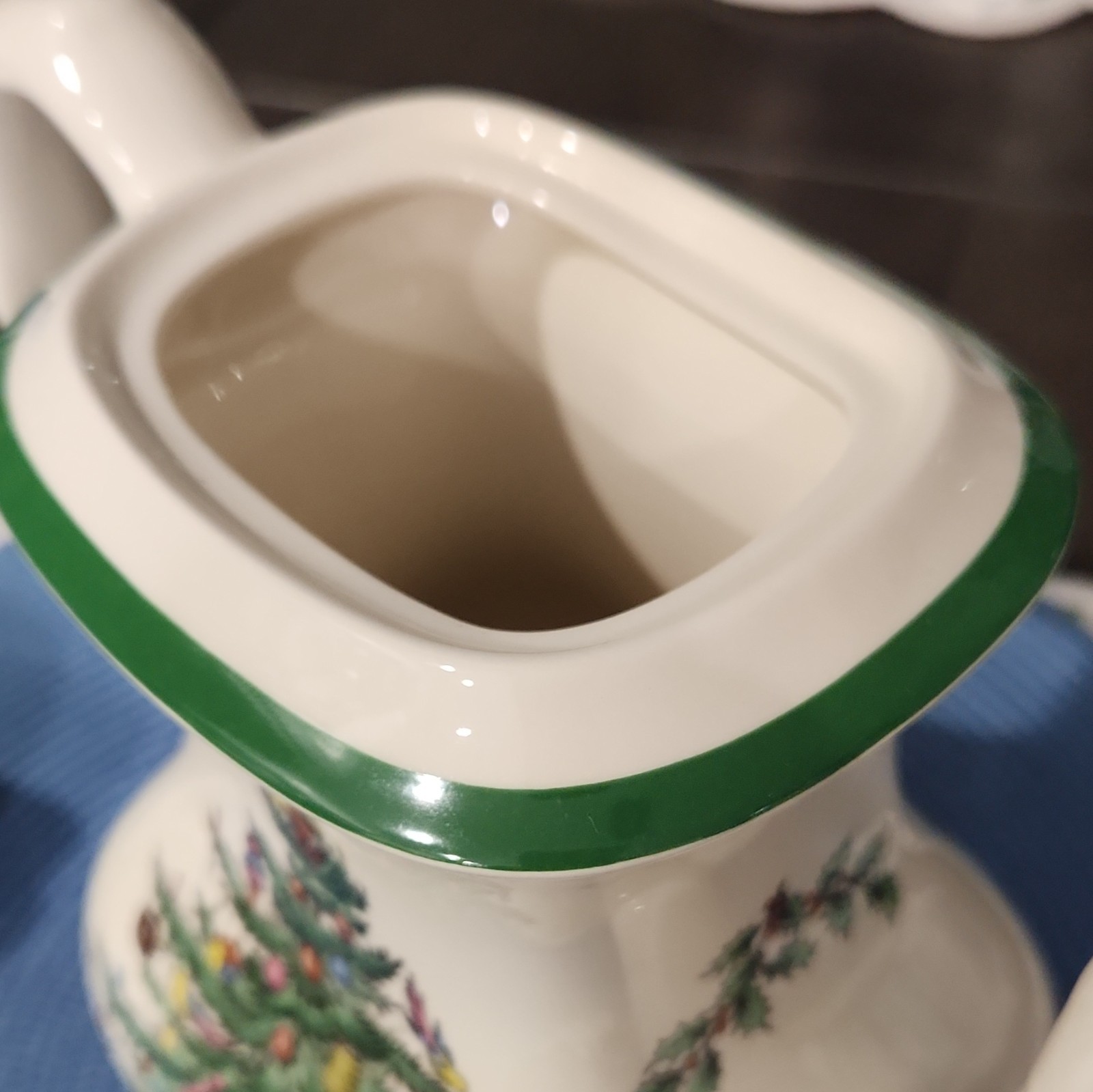 Spode Christmas Tree Coffee Pot w/ Lid 20 oz/5 Cup S3324-L England Ceramic 1987