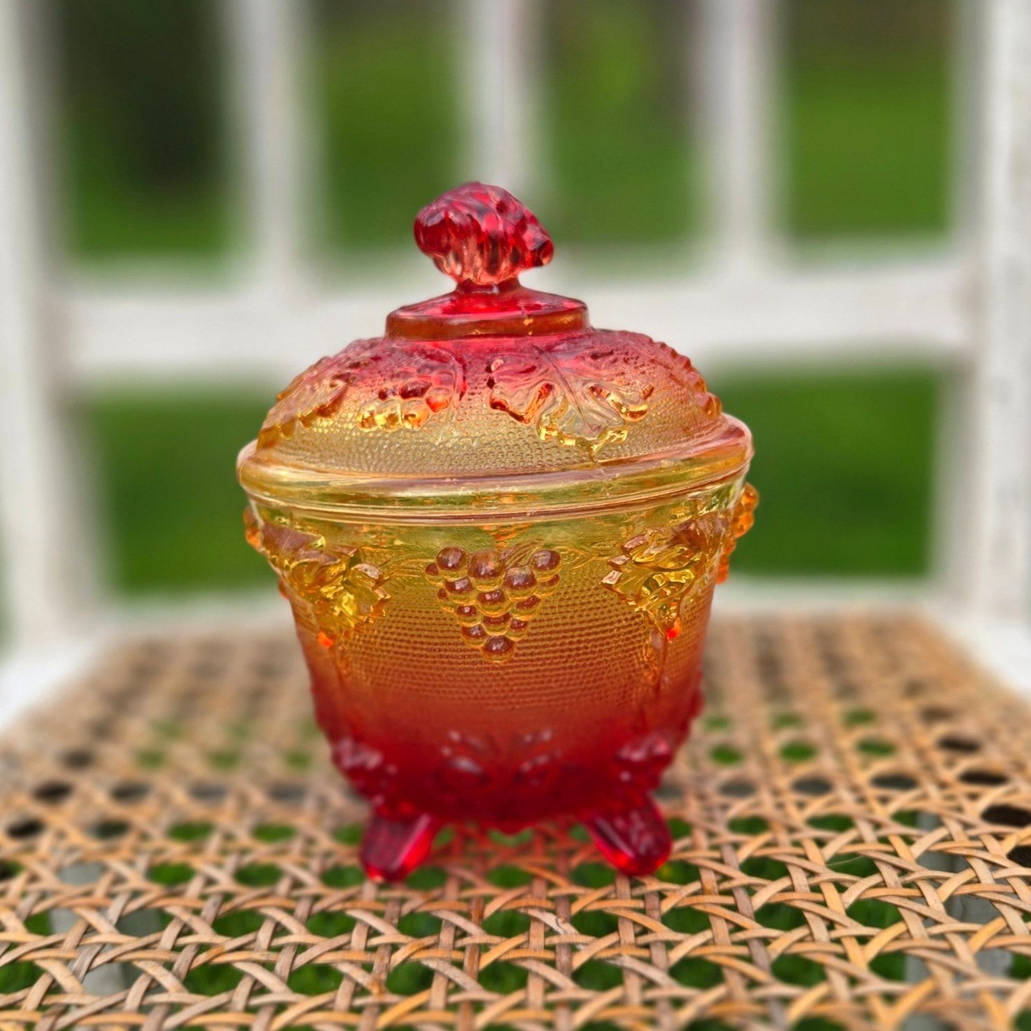 VTG Jeannette Harvest Grapes Amber Red Carnival Glass Footed Covered Candy Dish