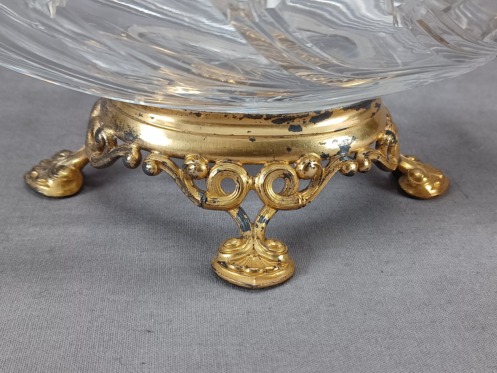 Antique French Cut Glass & Gilt Ormolu Neoclassical Shell Bowl Circa 1820s-1840s