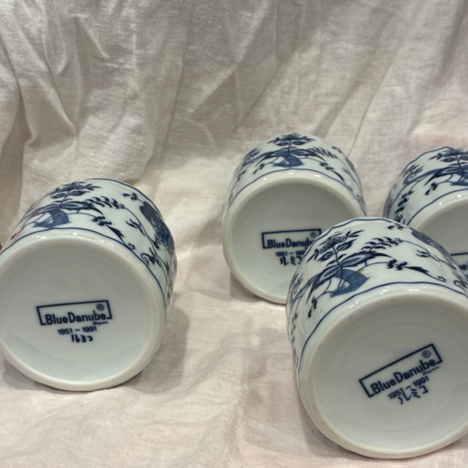 4 Blue Danube Porcelain Jars With Wooden Snap Lids, Floral, Set of 4