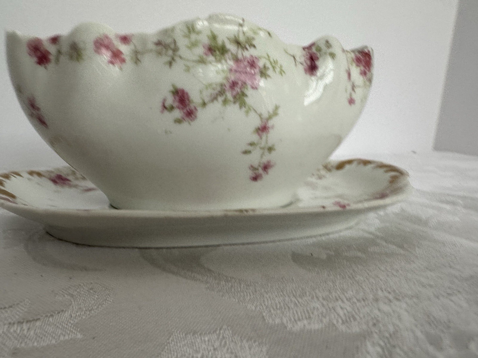2pc Charles Field Haviland Limoges Embossed Sauce/Gravy Boat Pink Floral Sprays