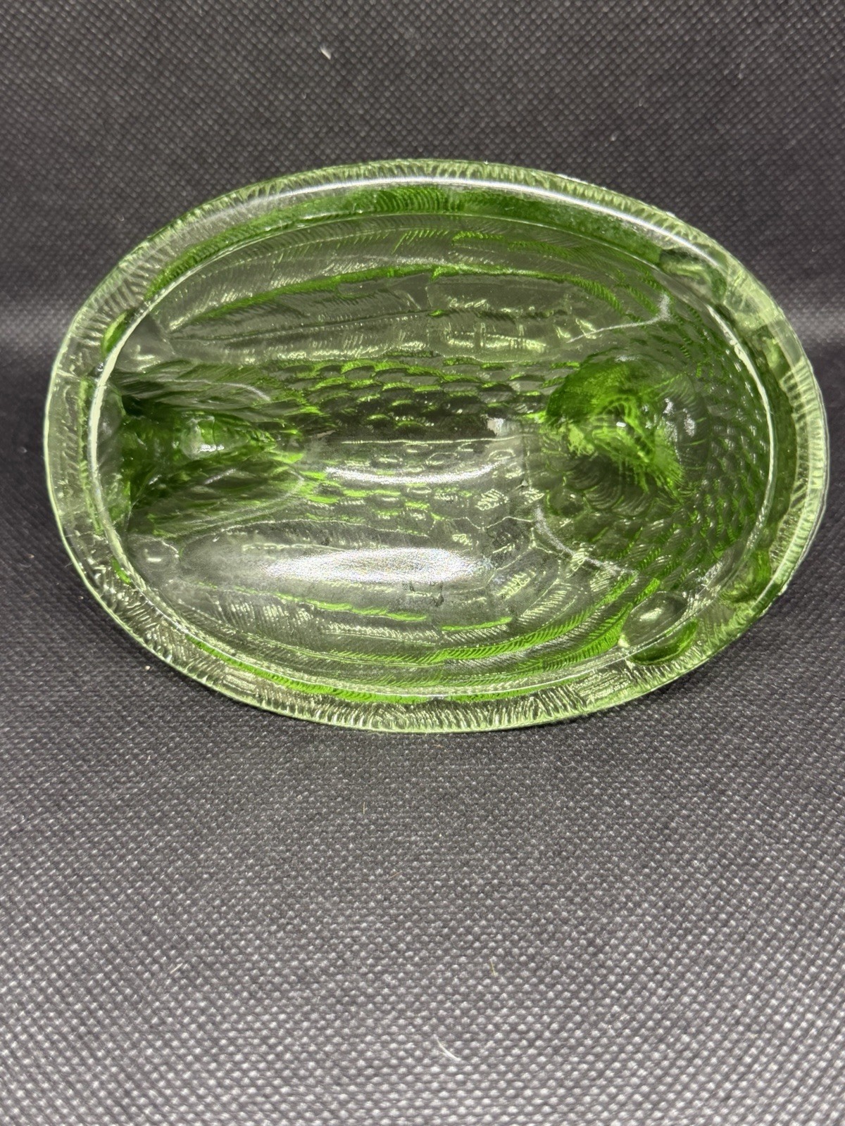 Vintage L E Smith Heavy Emerald Green Glass Hen On Nest Candy Dish MCM