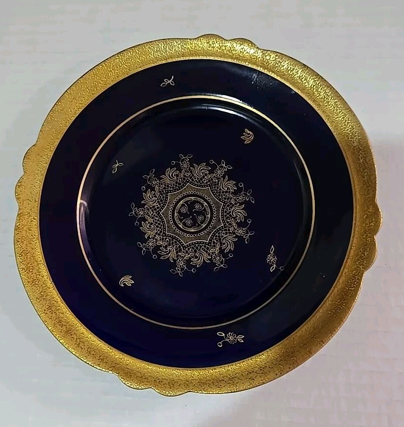 Vintage German JLMENAU Graf Von Henneberg Echt Kobalt 7 1/2″ Bread Plate Serving