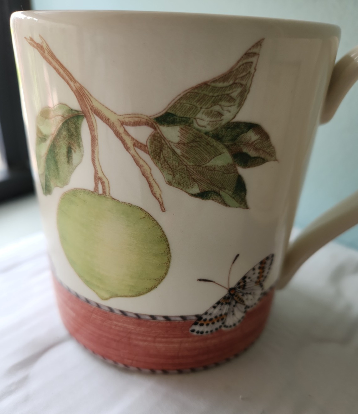 Wedgwood Queensware 1997 Sarah’s Garden Mugs–Lot of 3– Made in England/UK