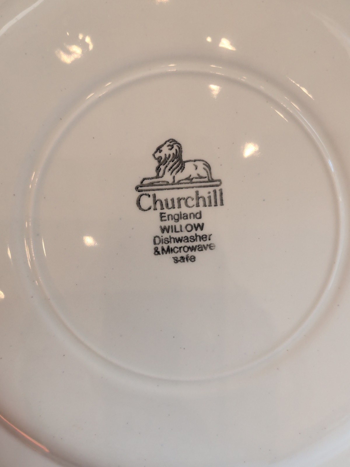 Churchill Blue Willow Dinner Plates 10 1/4”England Mint set of 4
