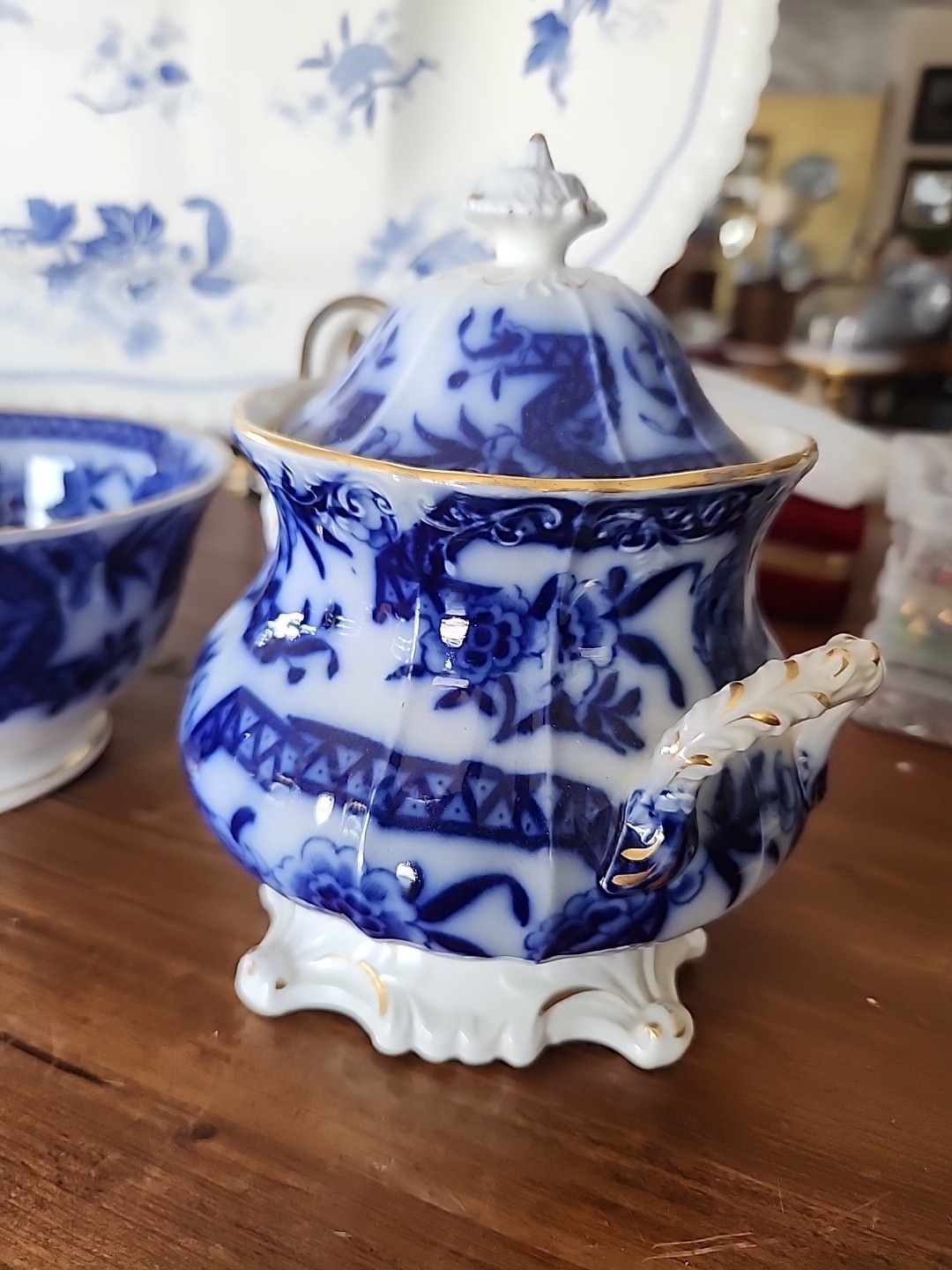 Rare Flow Blue Sugar Creamer And Bowl Trio Set Asian Motif Gold Band