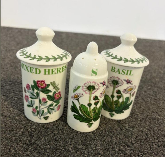 Vintage Portmeirion Botanic Garden 18 Piece Ceramic Tableware Set