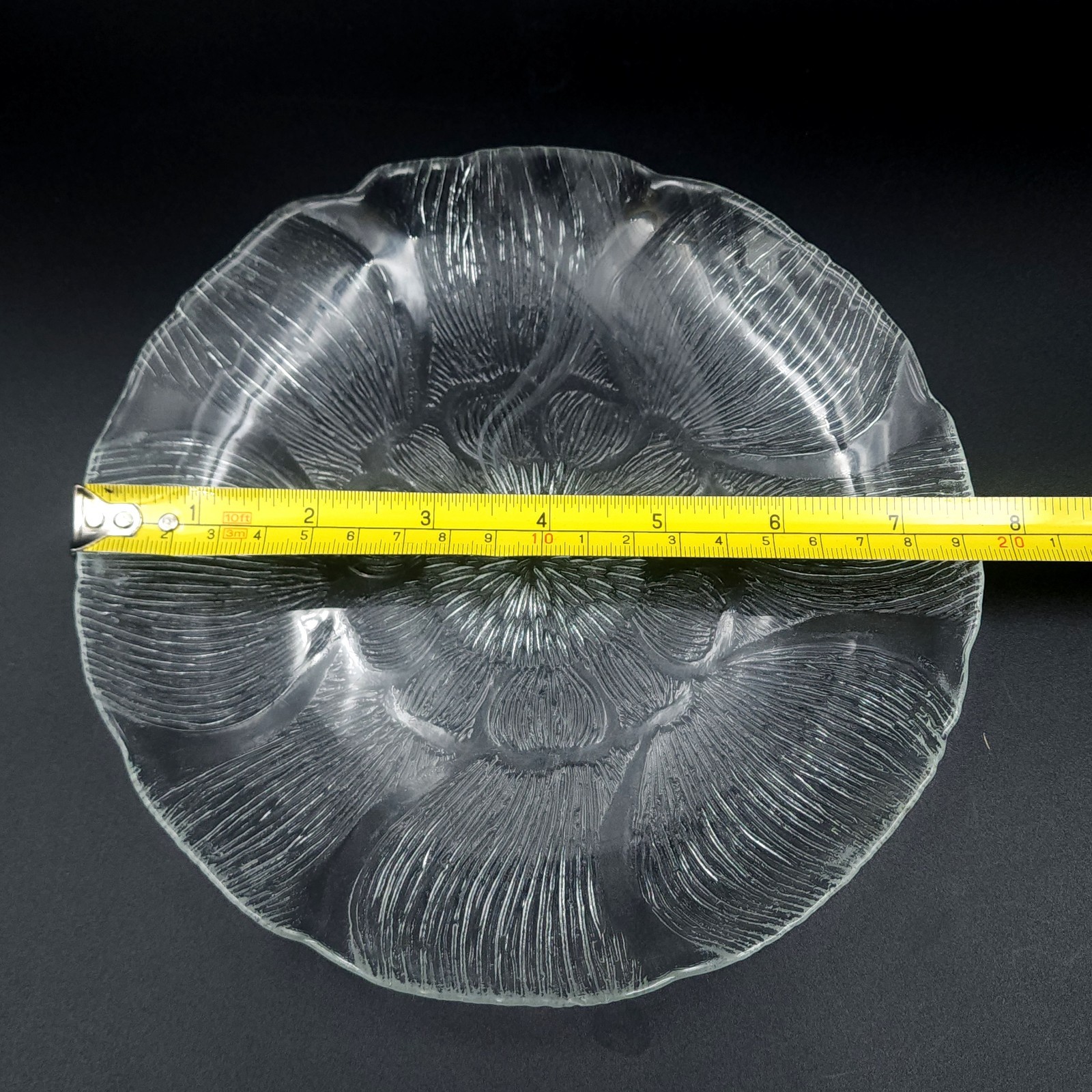 Arcoroc Fleur 7.75″ in Salad Lunch Plate Clear Glass Made in France Vintage