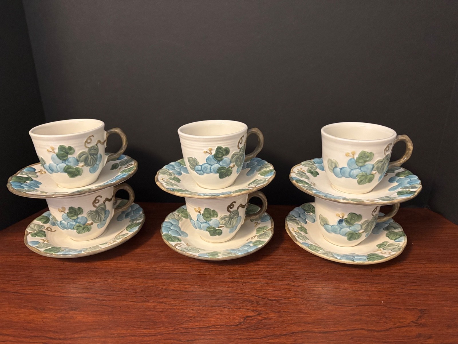 Set of 6 Vintage Metlox Poppytrail Vernon SCULPTED GRAPE Cups & Saucers