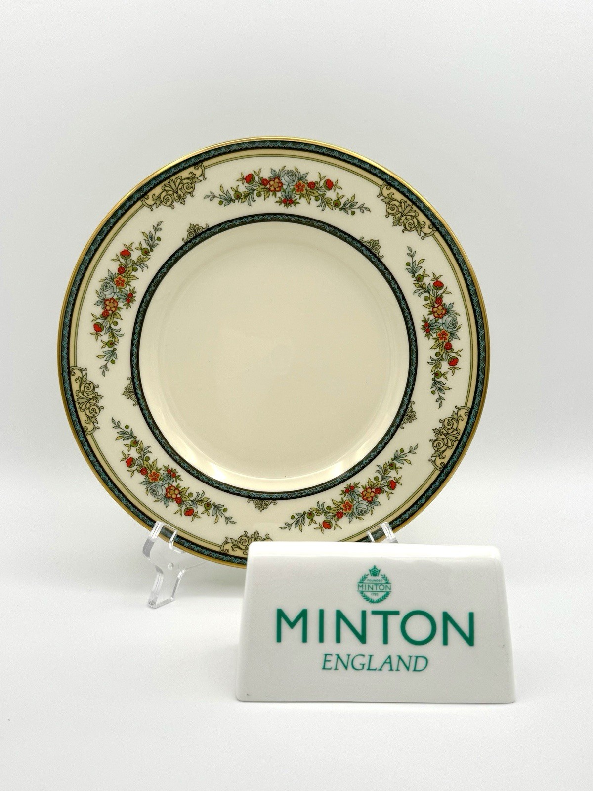 Minton Standwood (Gold Trim) – 5 Piece Place Setting