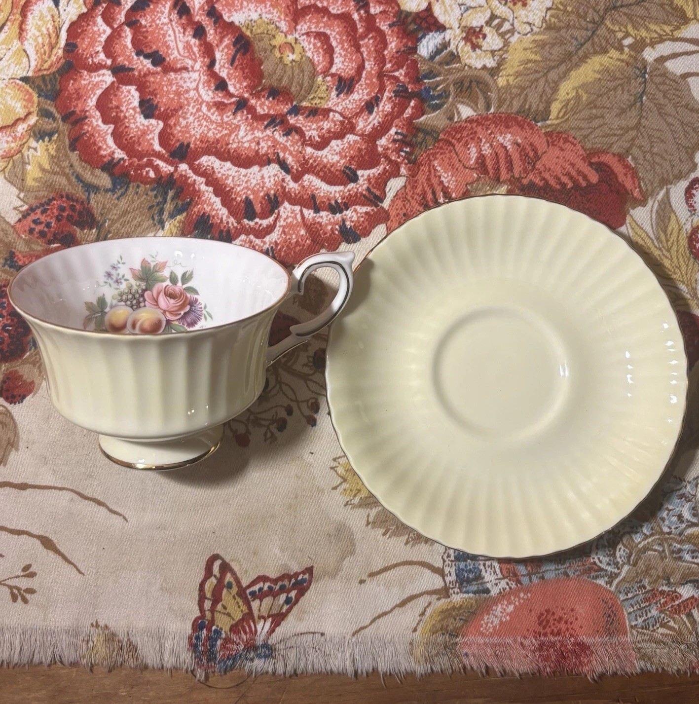 Paragon Tea Cup and Saucer 40s Pale Yellow With Pink Rose And Fruits Vintage
