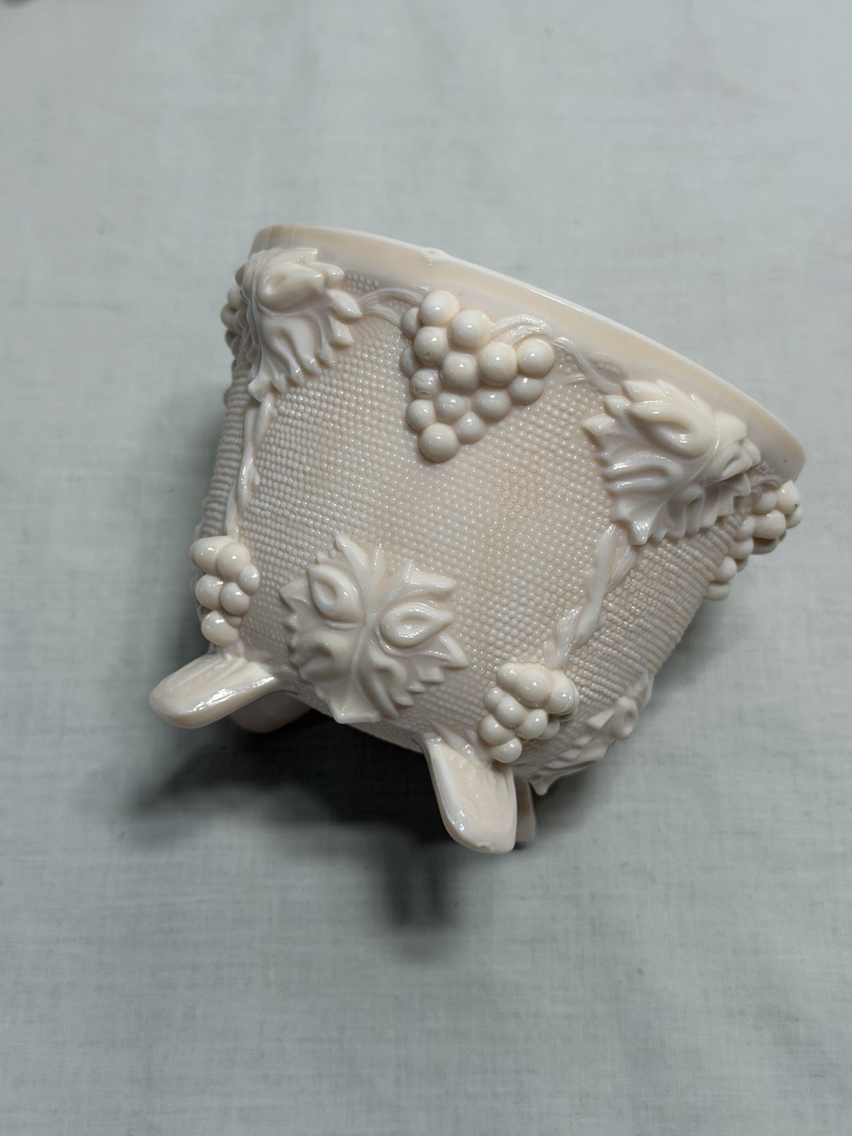 Vintage Jeannette Shell Pink Milk Glass Footed Candy Dish Grape & Vines 3.5” T