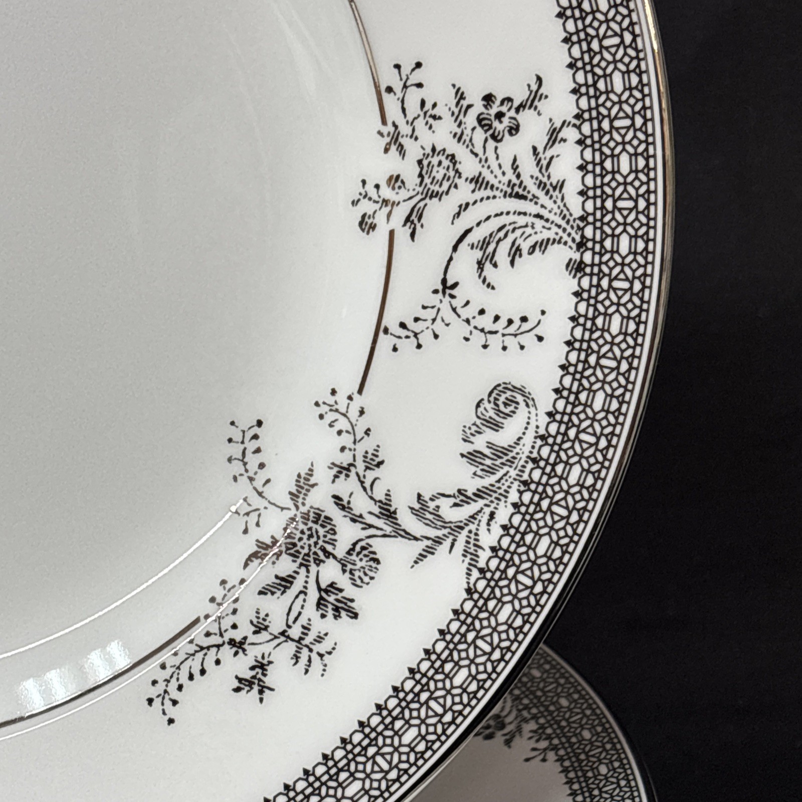 Wedgwood Vera Wang VERA LACE (Platinum) Salad Plate 8 1/8 Inches