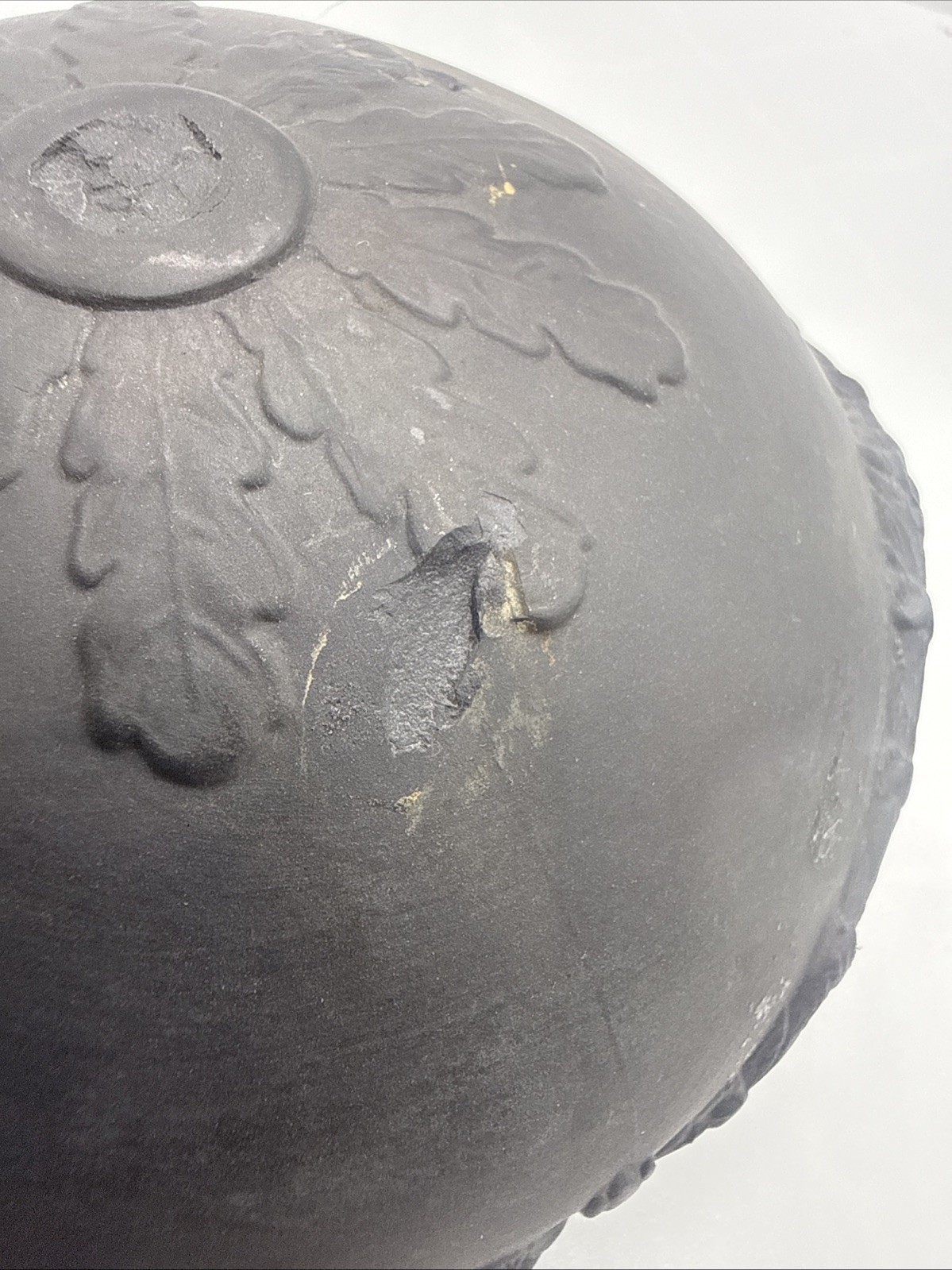 Antique English Black Basalt Porcelain Neoclassical Sugar Bowl Pot Lid (Flaws)