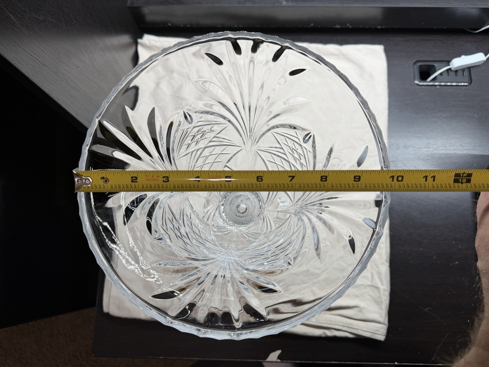 14″ TOWLE 24% Lead Crystal Footed Centerpiece Pedestal Bowl – Czech Republic