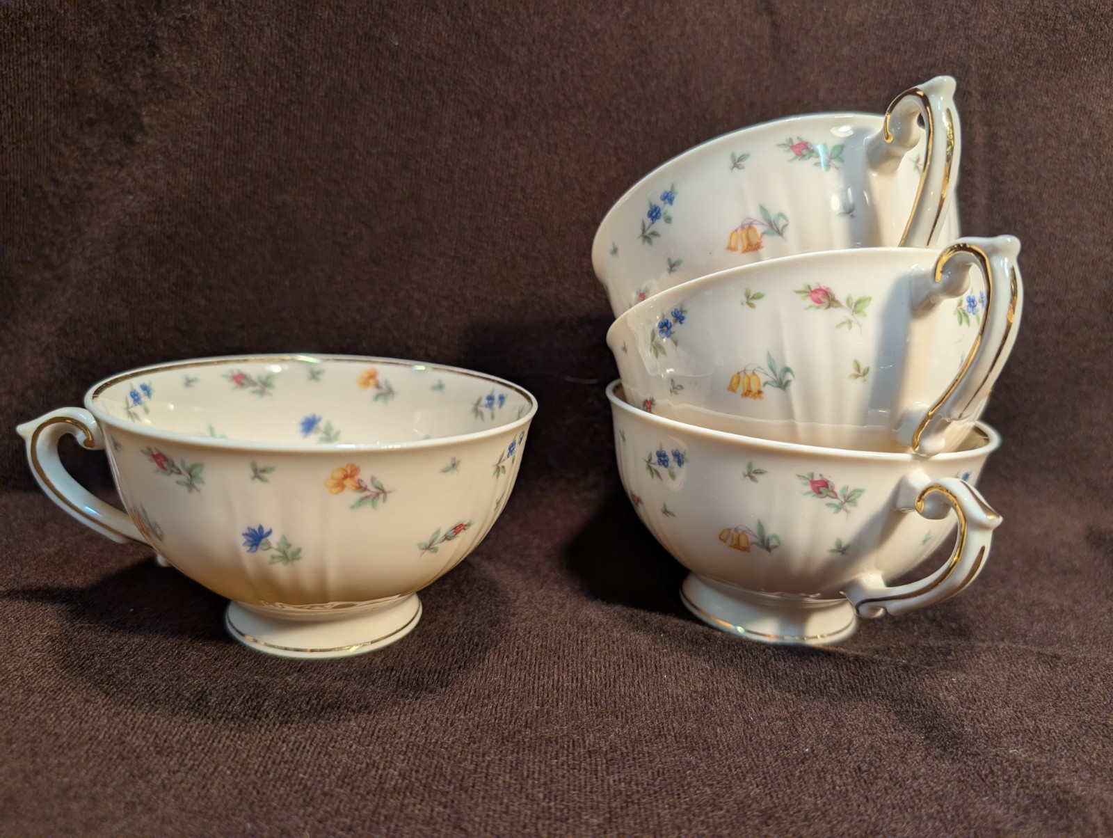Syracuse China SUZANNE – 2 Cups – Excellent Used Condition