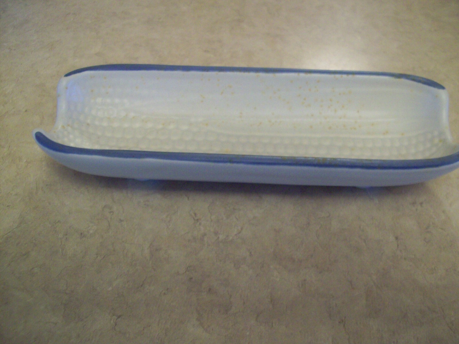 Pfaltzgraff Yorktowne Corn on the Cob Holders Set of 8