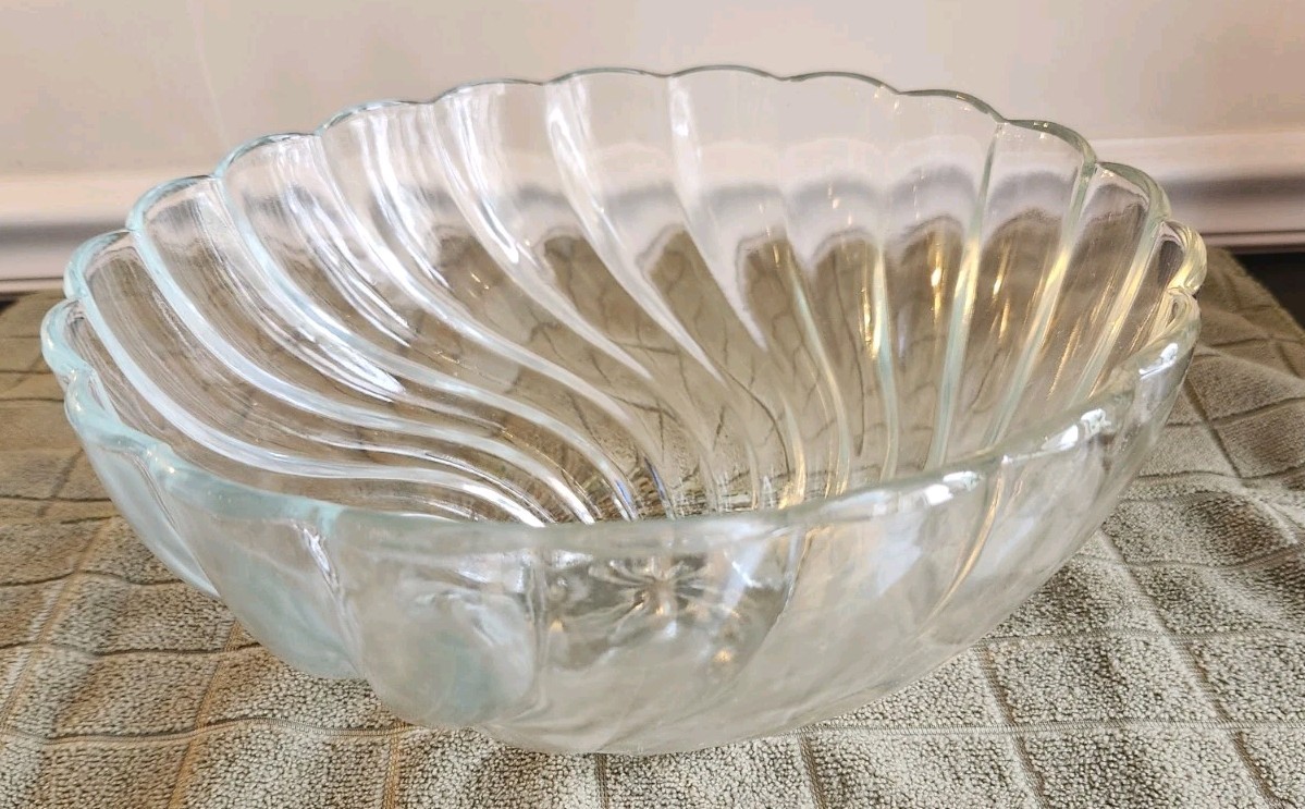 HAZEL ATLAS COLONIAL SWIRL Punch Bowl Set 12 CUPS, PUNCH BOWL + STAND
