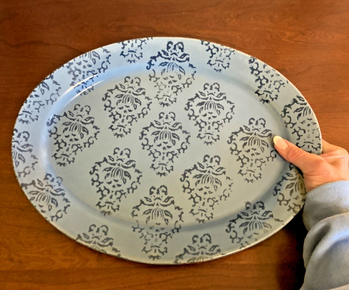 MATCERAMICA PORTUGAL 15.5” STONEWARE BLUE STENCIL PATTERN OVAL SERVING PLATTER