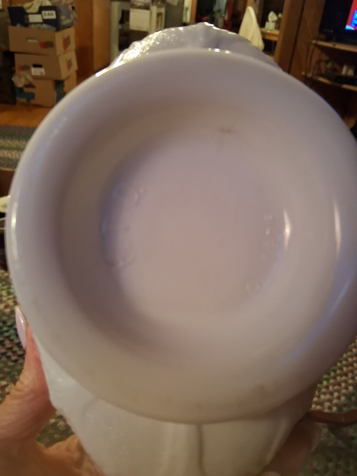 White Milk Glass Oak Leaf Oval Low Footed Bowl / Planter – FTD 1975 (2672)