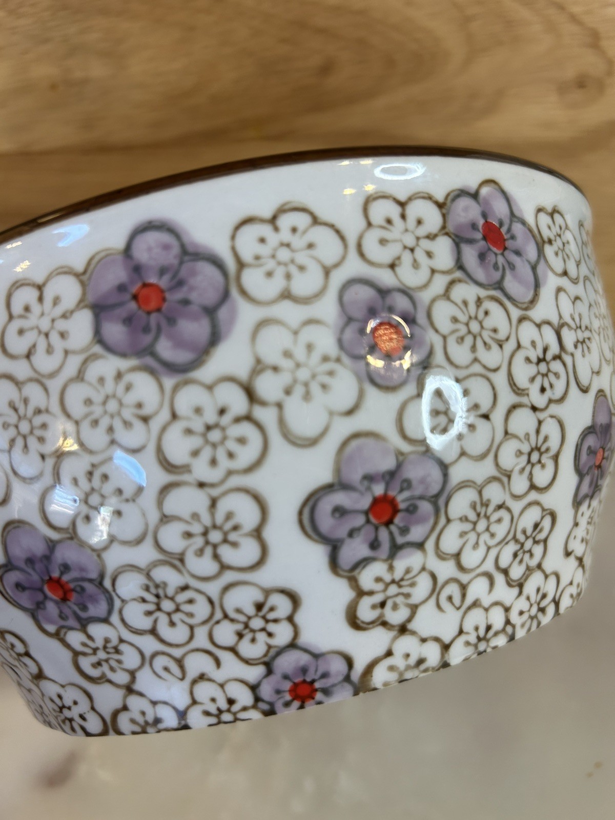 Yokohama Studio Hand Painted Japanese Rice Bowl 7” Floral Daisy Purple White EUC