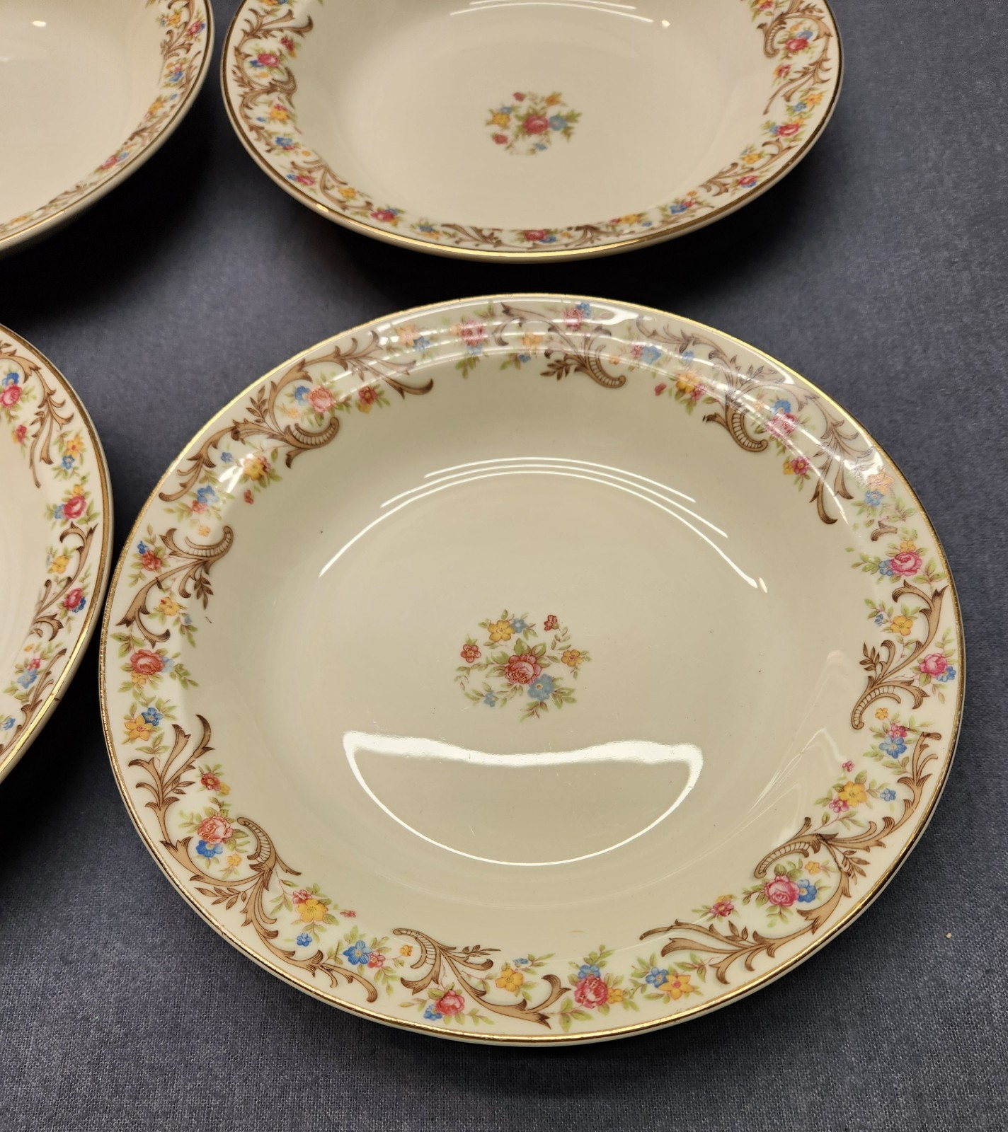 4 Vintage Taylor Smith Taylor SOUP BOWL 7.75″ TS&T 1631 Scroll Rose Floral Gold