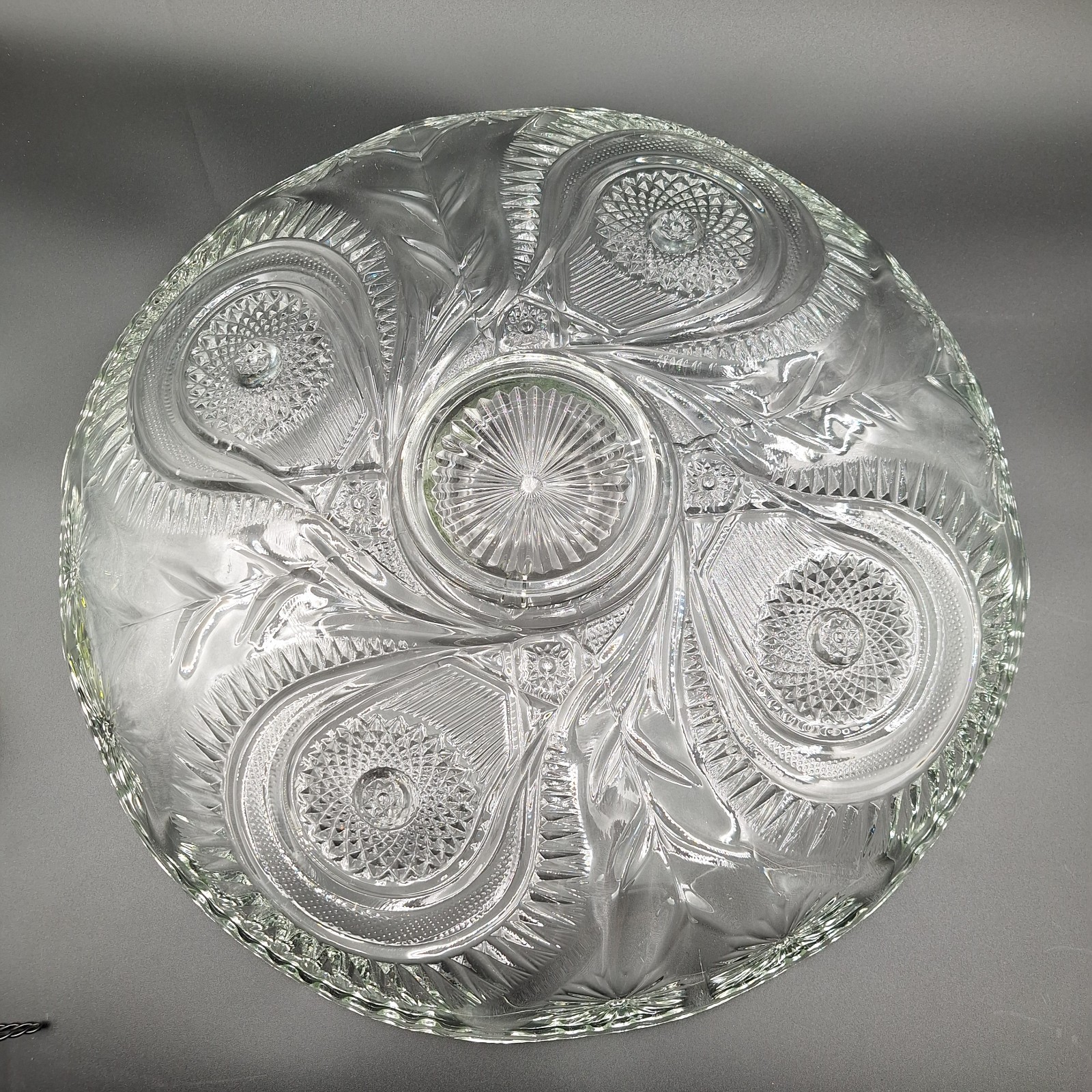 HUGE Vintage LE Smith Horseshoe Pinwheel and Stars Punch Bowl Underplate 21” EUC