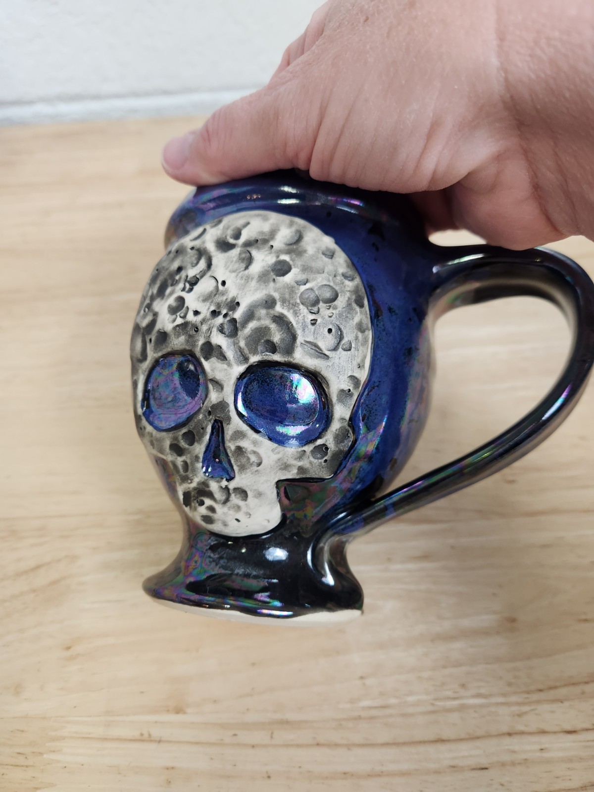 Scrimshaw Pottery Gaboury Ceramic Mug Metallic Glossy UFO Alien Skull Moon