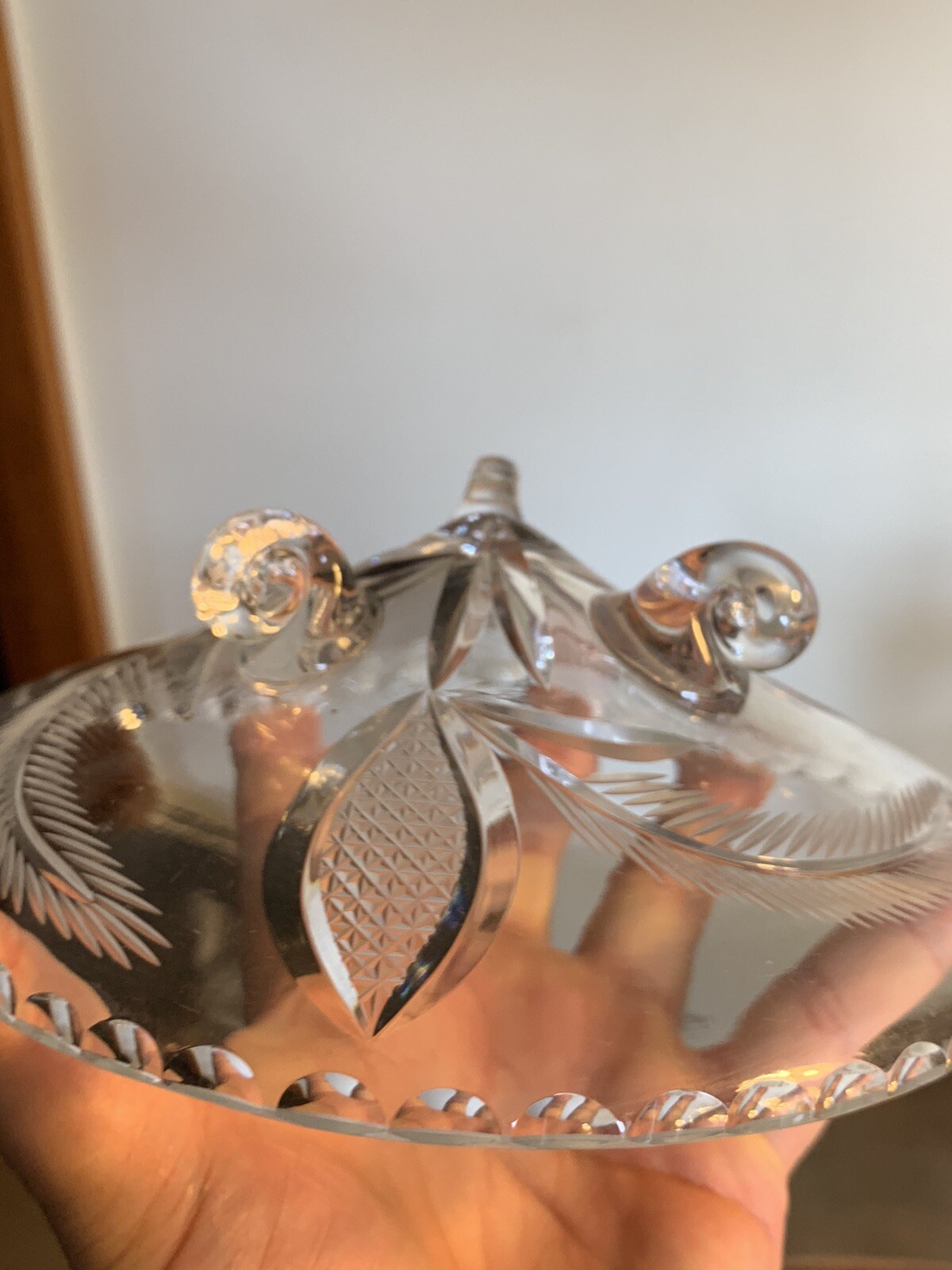 Stunning Cut Glass Crystal Footed Dish Bowl Wheat-Leaf Pattern 7”w Elegant