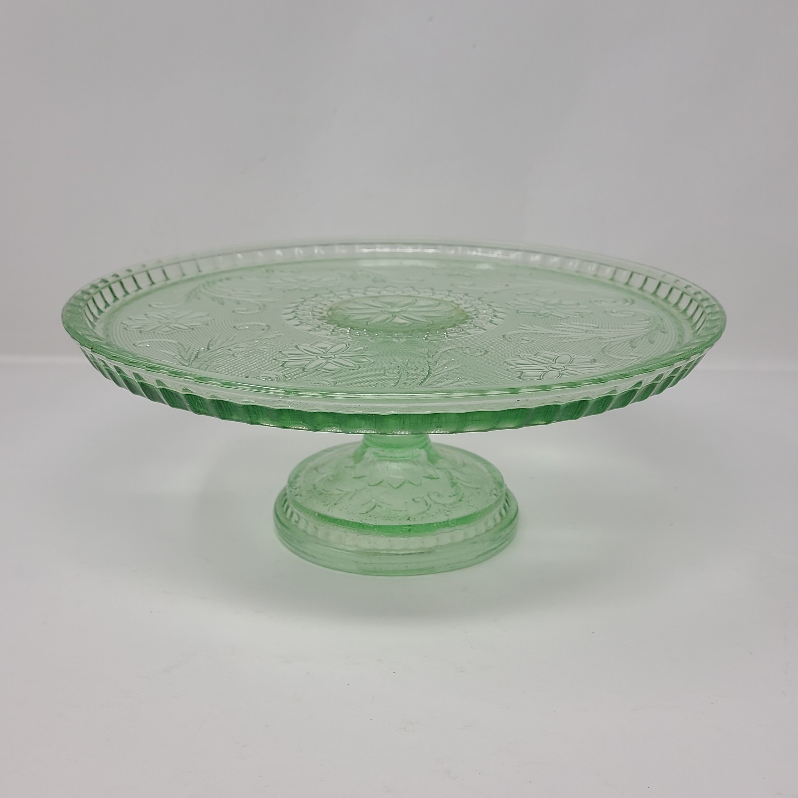 Vintage Tiara Pedestal Cake Stand Chantilly Green Glass Sandwich Pattern Indiana