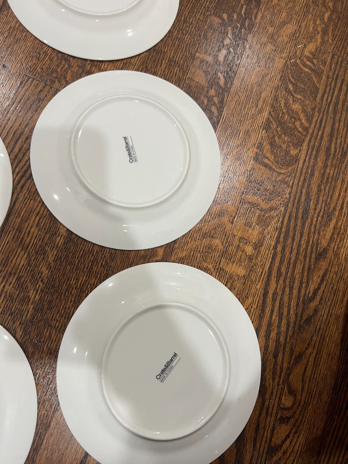 6 CRATE & BARREL ‘Berry Sprigs’ 7½” SALAD/DESSERT PLATES: Fruits & Leaves (6)