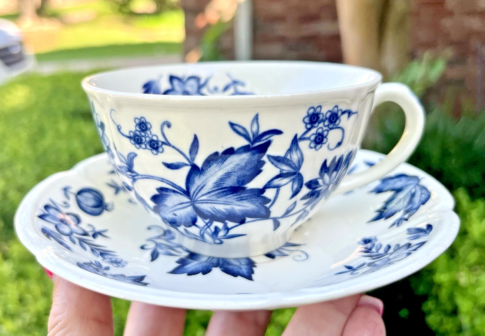 VTG Johnson Bros. England Windsor Ware Malvern Blue Teacup & Saucer Set – 2 Pair