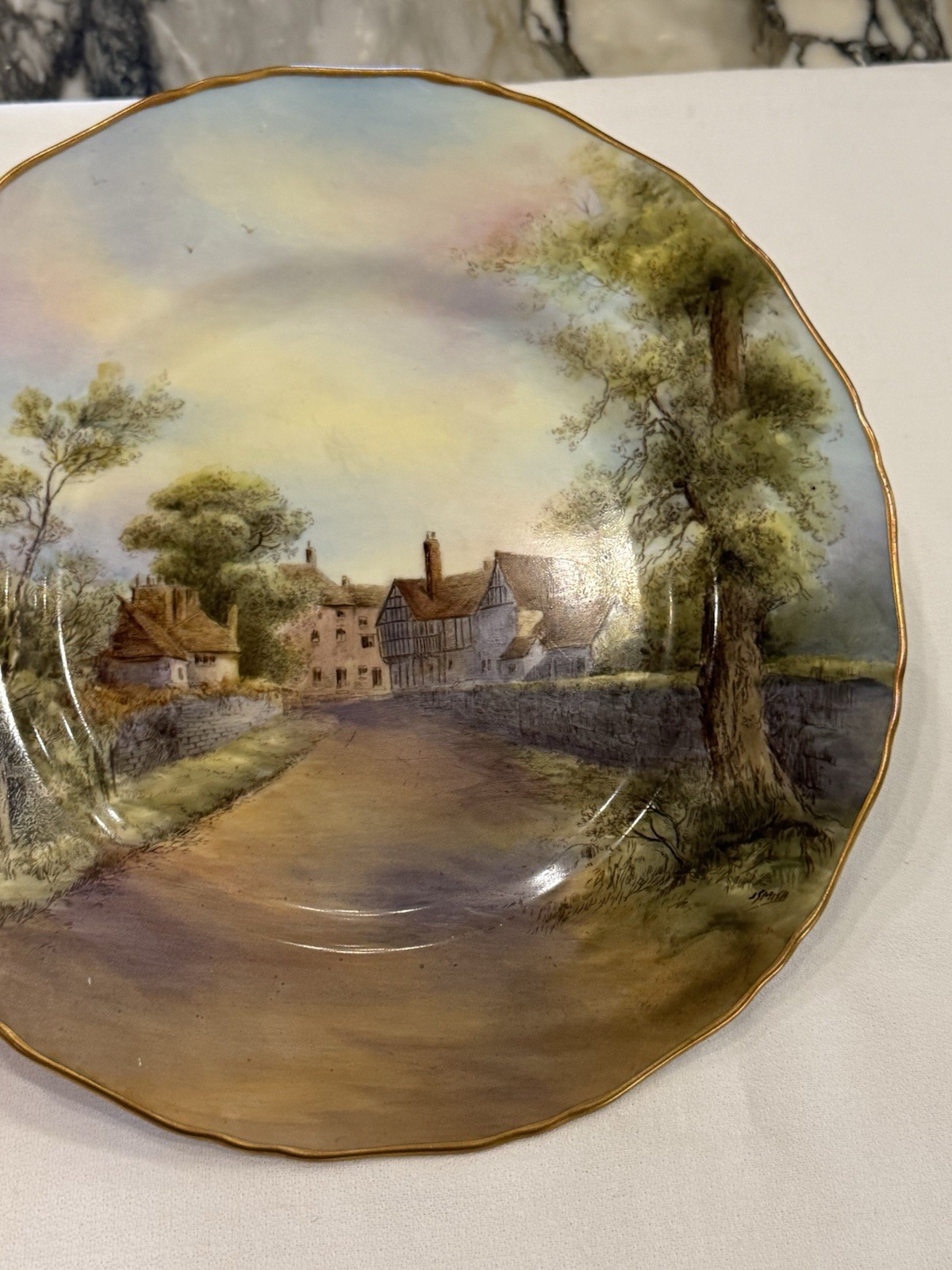 Pristine 1952 Royal Worcester Tewkesbury Plate Signed J. Smith 10.5″